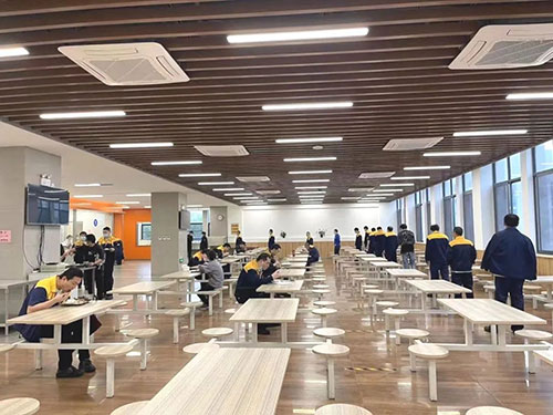 內(nèi)刊6.jpg 內(nèi)刊6.jpg