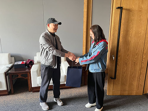 創(chuàng)力集團(tuán)開(kāi)展“三八”女神節(jié)系列活動(dòng)(圖8) 創(chuàng)力集團(tuán)開(kāi)展“三八”女神節(jié)系列活動(dòng)(圖8)