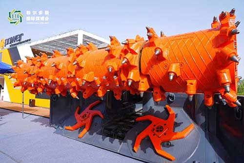 圖片10.jpg 上海創(chuàng)力集團(tuán)參展第十八屆鄂爾多斯國際煤博會(huì)取得圓滿成功(圖10)